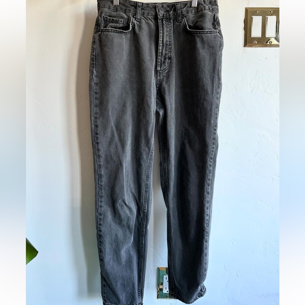 27 “Mom” Jean in Black/Grey wash Denim BDG women’s High Waisted Ankle Jeans